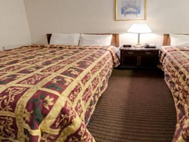6 Washington, Pa Hotel 2*
