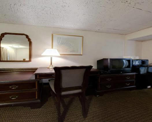 6 Washington, Pa Hotel Washington