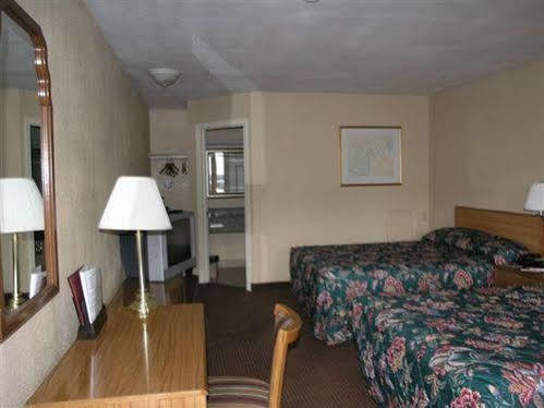 6 Washington, Pa